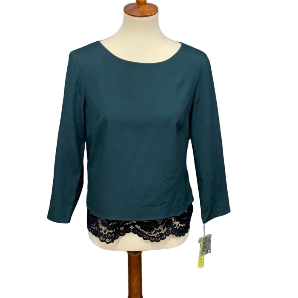 NWT Gianni Bini Blouse!